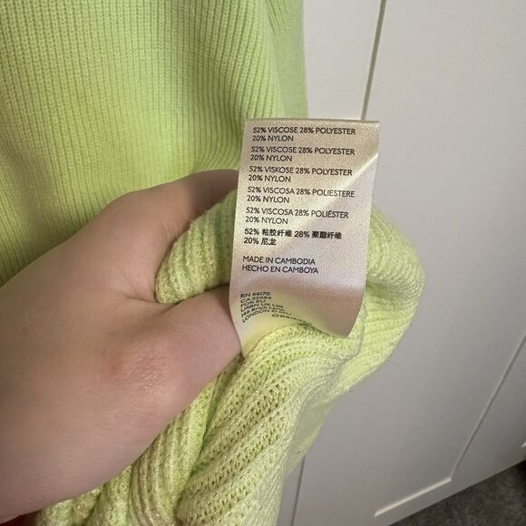 Free People Ottoman Slouchy Oversized Tunic Neon Green Sweater Size XS Cowl Neck - Picture 4 of 7